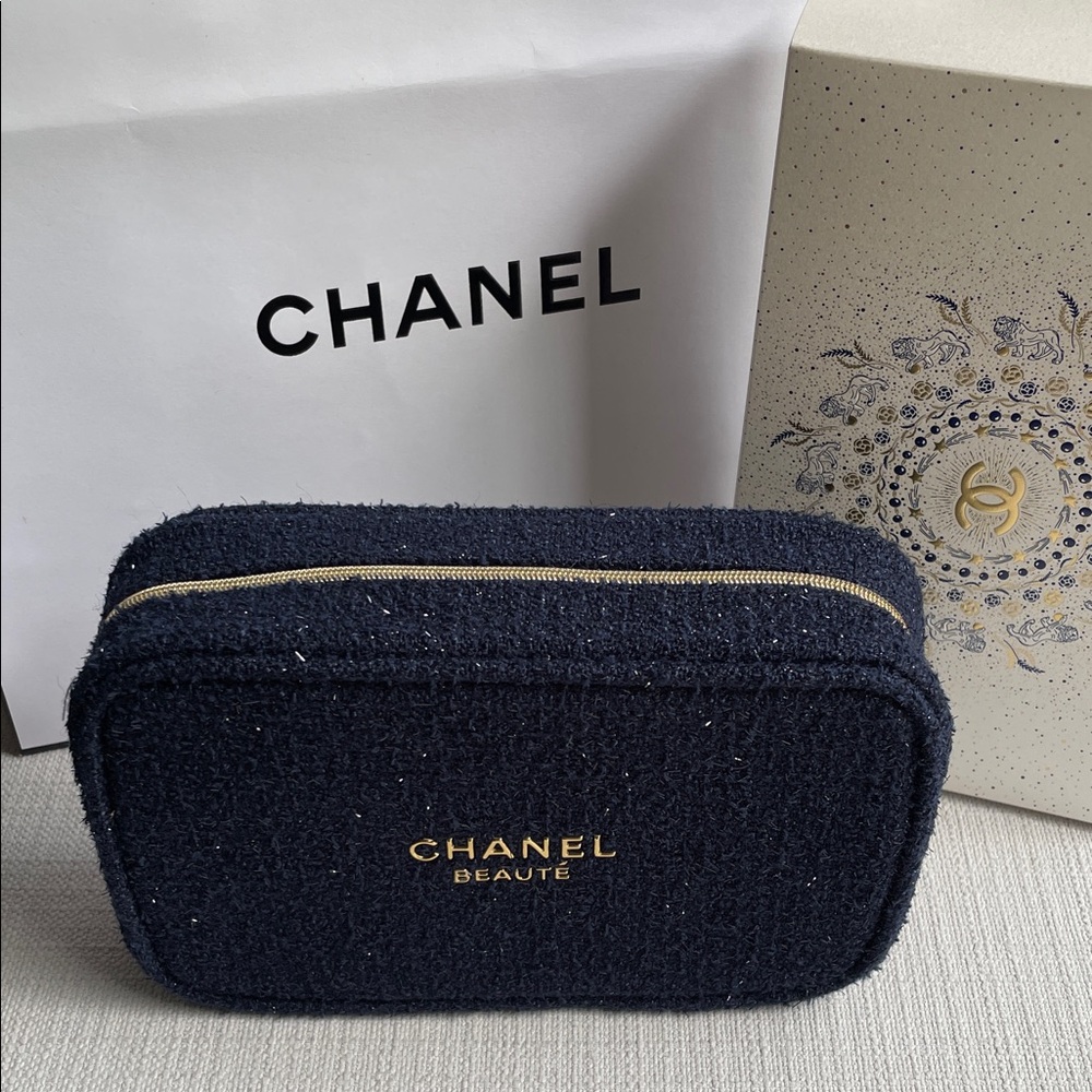 CHANEL Navy Tweed Beauté Cosmetic Pouch with Gold Accents